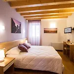 Hotel All\'Arco